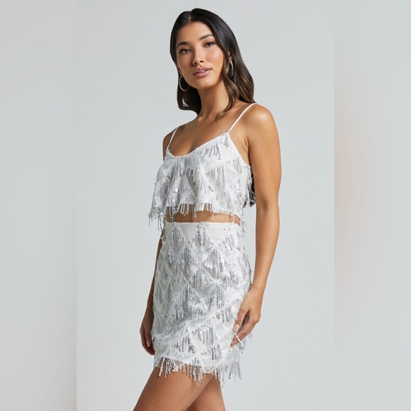 Showpo. Khrizza white silver sequin diamond mesh party/ costume mini skirt 14 - Picture 10 of 12